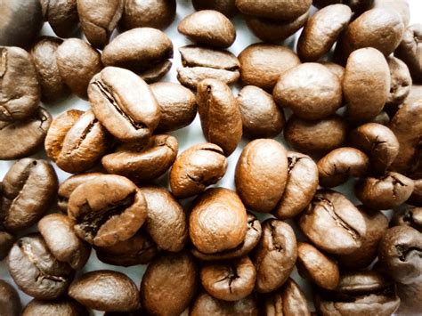 Caffeine Consumption Leads to Impulsivity during Shopping, New Study