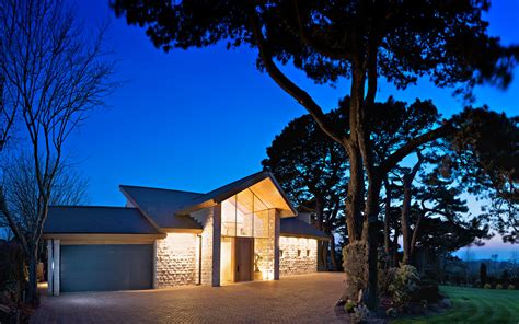 Contemporary Coastal Homes Nb Lighting And Design