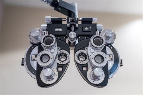 High eye pressure and the absence of symptoms. Should I Treat My High Intraocular Pressure?