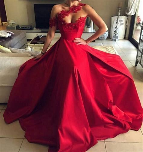 Red Long Prom Dress Fashion Prom Dress M1603 In 2020 Trendy Prom Dresses Pretty Prom Dresses