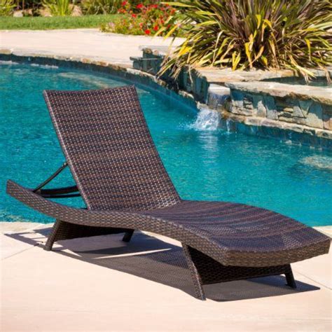 Lakeport Outdoor Adjustable Pe Wicker Chaise Lounge Chair Beachfront