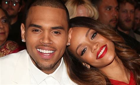 Rihanna Wants Chris Brown To Propose Celebrity Novafm