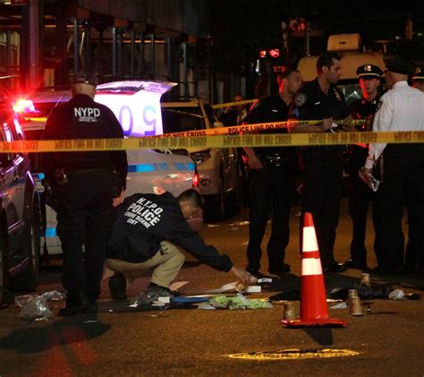 Nyc Police Kill Woman Brandishing A Knife The New York Times