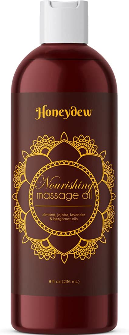 Relaxing Massage Oil For Massage Therapy Premium