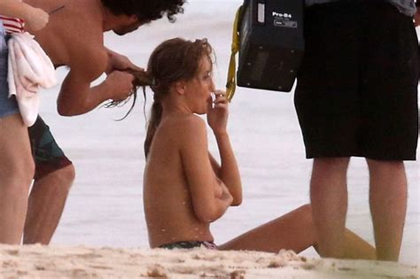 Rosie Huntington Whiteley Topless — Jason Stathams Wife Seen Naked