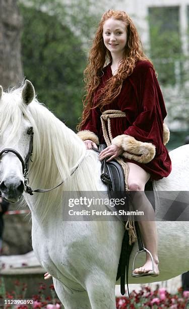 Lady Godiva Photocall Photos Et Images De Collection Getty Images