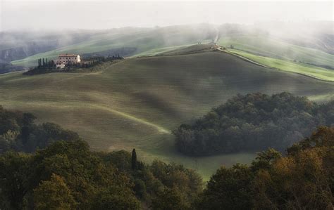 Cretein The Mist 1 Toscana Italy Roberto Sivieri Flickr