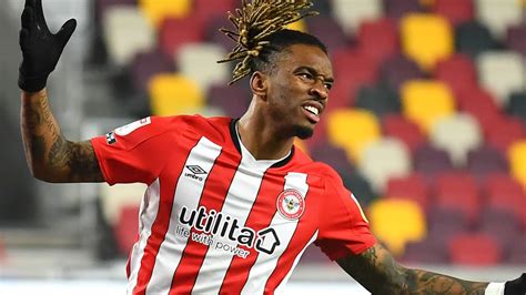 Ivan toney (born 16 march 1996) is a british footballer who plays as a striker for british club brentford. Brentford 2-1 QPR: Ivan Toney scores west London derby ...
