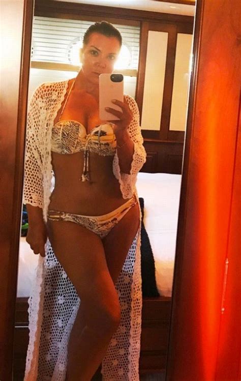 kris jenner posts jaw dropping bikini photo showing gorgeous curves defying her 61 years daily