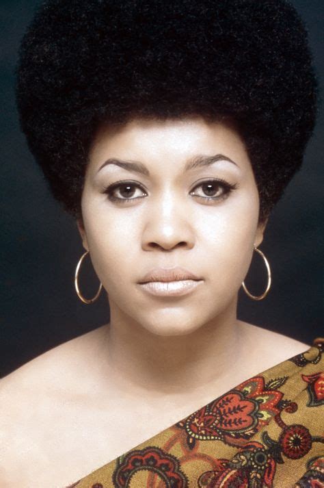 100 Iconic Soul Singers Female Ideas Soul Singers Soul Music Singer