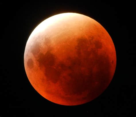 Monday 28 September 2015 Red Moon Mwib