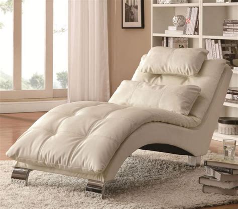 Shop for bedroom chairs at dunelm today either in store or online. Sit in style! | My Decorative