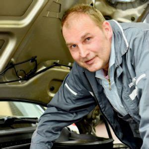 Kontaktdaten und telefonnummern von boomers in bocholt (46395). Bocholt - BMW MINI Boomers Jungeblut Engelmeier 2020