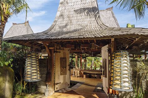 10 Joglo Style Bali Villas Oozing Traditional Architecture Vilondo