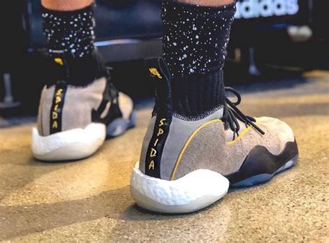 Utah's donovan mitchell becomes the first jazz player since karl malone to have his own signature shoe. Donovan Mitchell Spotted in Premium adidas BYW X 'Spida ...