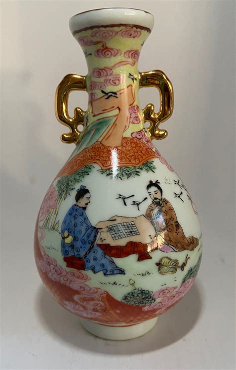 Gorgeous Hand Painted Vintage Vase Made In China Etsy