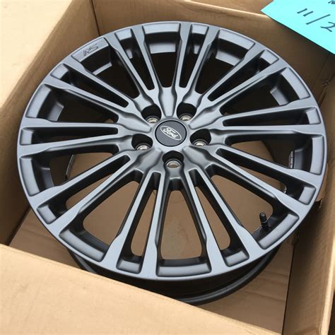 Sold Ford Focus Rs Oem Wheels Full Set Perfect Condition