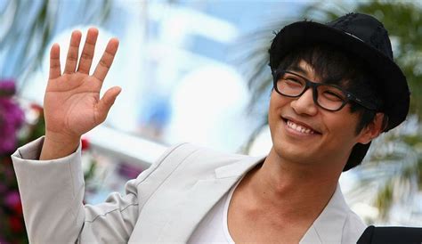 Jin Goo Korean Actor Of ‘descendants Of The Sun Will Join The Cameo