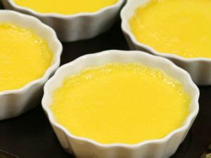Baking without eggs can be a little tricky, but there are so many easy eggless desserts to try, from no bake oreo cheesecake to eton mess or apple crumble. Egg Custard Recipe: Chinese Style! - Boldsky.com