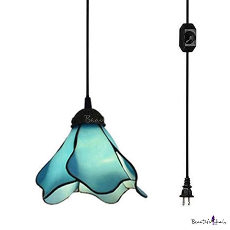 Traditional Flower Ceiling Light 1 Light Blue Glass Hanging Lamp With