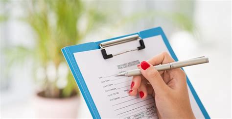 Schilder, formulare und plakate zum herunterladen. Remplir le questionnaire de santé pour l'assurance, une obligation ? - Meilleurtaux.com