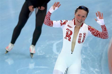 Sochi 2014 Speed Skater Olga Graf Avoids Embarrassing Moment After