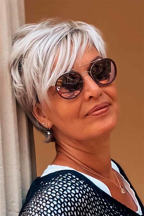 35 Glamorous Bang Hairstyles For Older Women That Will Beat Your Age