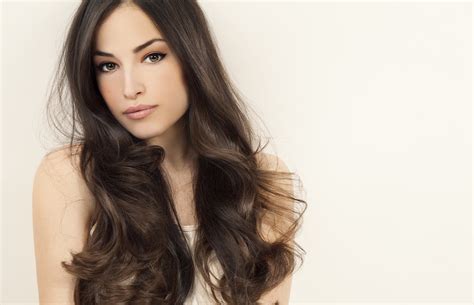 6 Secrets To Longer Stronger Hair Viviscal Healthy Hair Tips