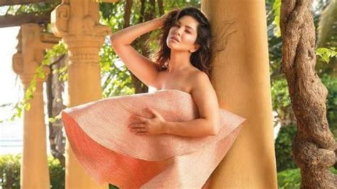 Sunny Leone Kiara Advani Disha Patani Kriti Sanon Celebs Who Have Gone Topless Nude For