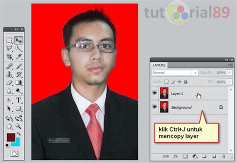 Mengganti background foto dengan menggunakan program photoscape jika anda akan mengganti background foto, tetapi anda tidak mempunyai program photoshop atau coreldraw, anda bisa mencoba alternatif lain yaitu dengan menggunakan program photoscape. Cara mengganti background pas foto di photoshop + Video ...