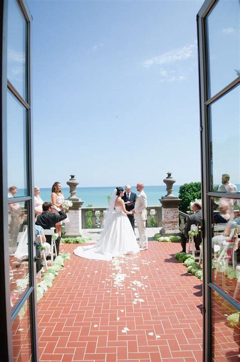 Milwaukee Wedding From Lexia Frank Photography Space Wedding Wedding Dresses Lace Wedding