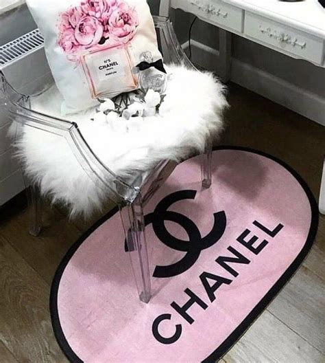 Pin By ‏﮼بنت،محمد 🌸 On Chanel Chanel Decor Luxury Bedroom Decor