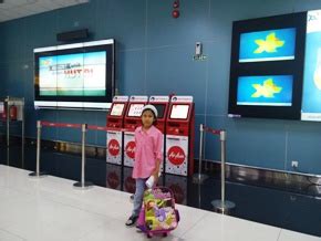 Airasia india web check in service can be used by anyone who has a confirmed booking with the airline. Air Asia Check-In Counter Sampai e-Boarding Pass | NICHEALEIA