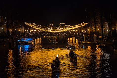 Light & motion festival 2018. Amsterdam Lightfestival toertocht: 'Een absolute aanrader ...