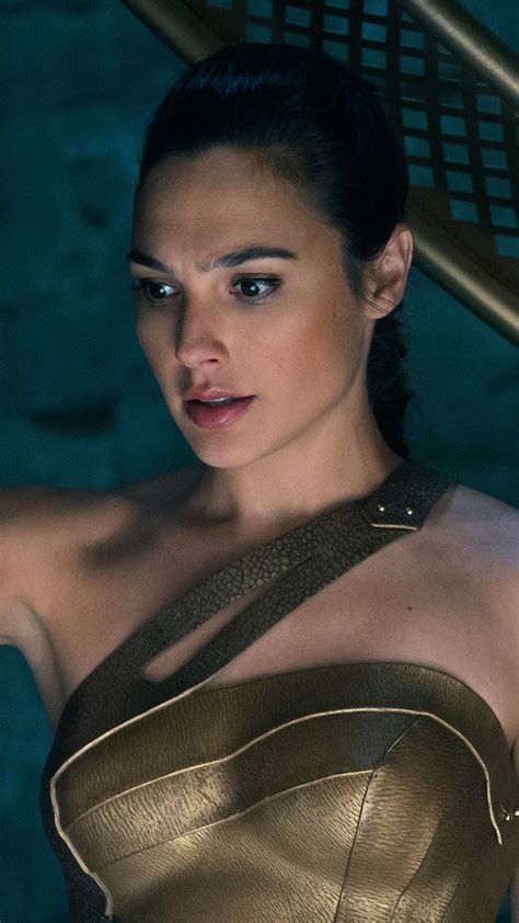 1080x1920 Wonder Woman Movies Super Heroes 2017 Movies Gal Gadot