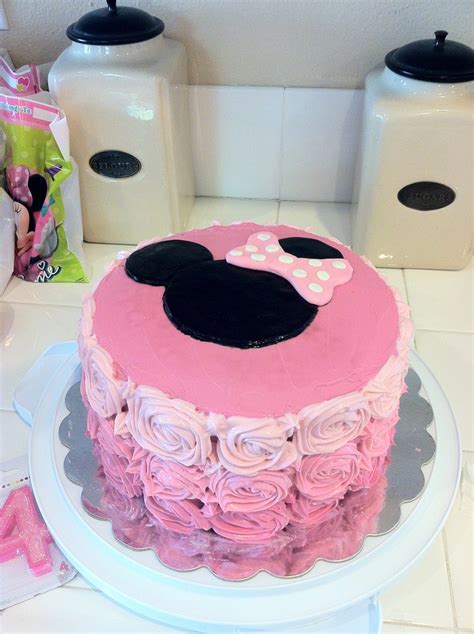 Ninas Minnie Ombre Rosette Cake Cakes Pinterest