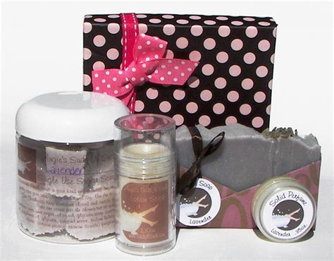 Amys Daily Dose Pin It To Win It Lavender Bath And Body T Set