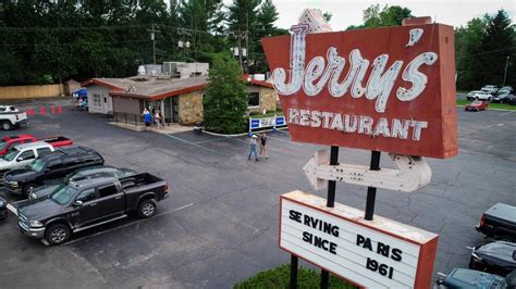 Jerrys Restaurant Paris Kentucky Hours Location Menu Lexington