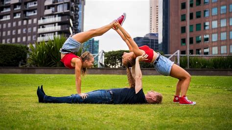 Yoga Cho 3 Tập Yoga Cực đơn Giản Cho Ba Người Với Những động Tác đỉnh Cao