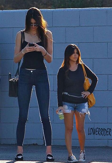 how tall is kendall jenner ايميجز