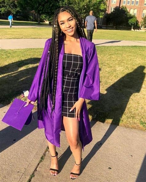 Pin By Angelic👸🏾 On BddiÉ Graduation Outfit Girl Graduation