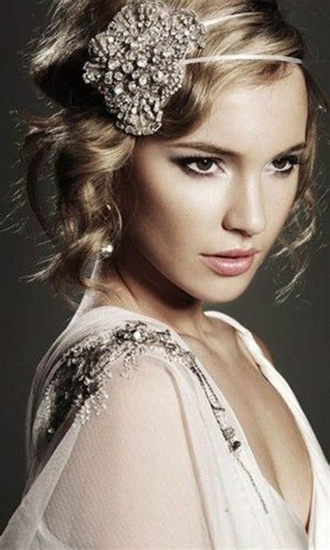 Wedding Hairstyles For Short Hair 202223 Guide And Expert Tips Vintage