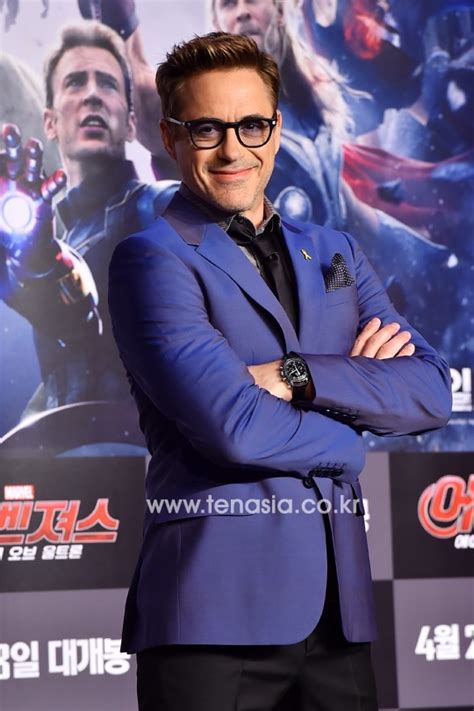 Rdj At The Avengers Age Of Ultron Press Conference On April 17 2015