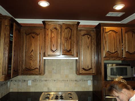 How To Achieve A Timeless Look With Staining Oak Kitchen Cabinets