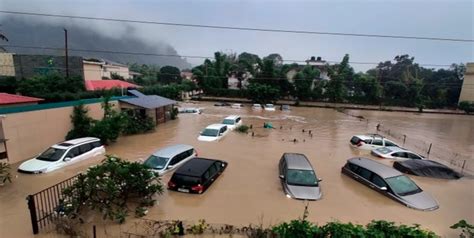 floods landslides kill more than 100 in india nepal farsnews agency