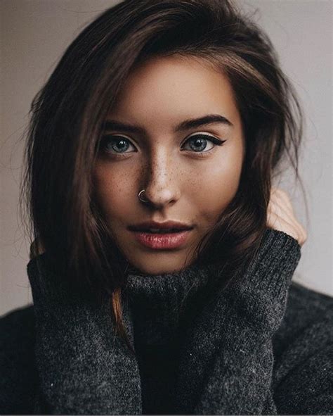Pin By Oceanny Lee On Beautiful Girl And Woman Female Portrait Photography Beautiful Eyes