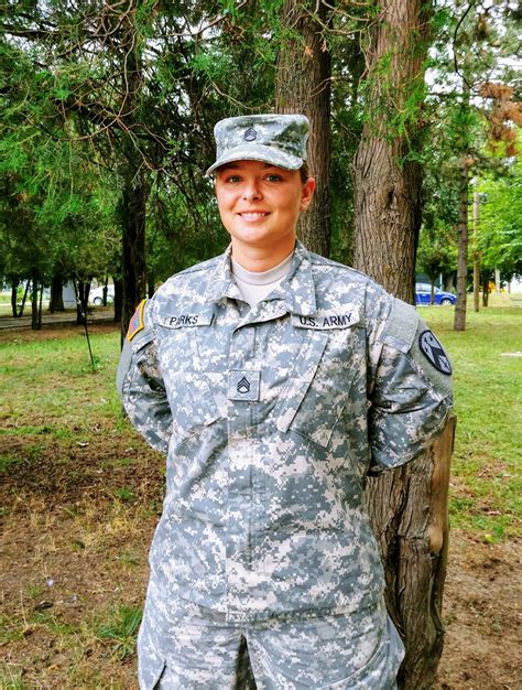 Tennessee Guardswoman Excels In Us Army Intelligence Tennessee Law Enforcement Article