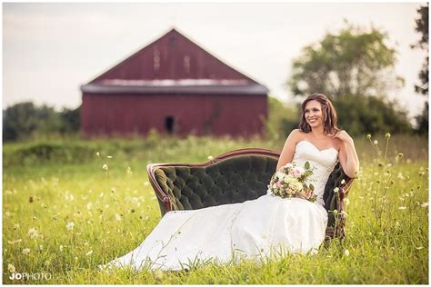 Tennessee Farm Vintage Wedding Knoxville Photographers