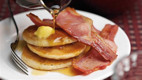 Recipe Bacon And Maple Syrup Drizzled Pancakes Sainsburys