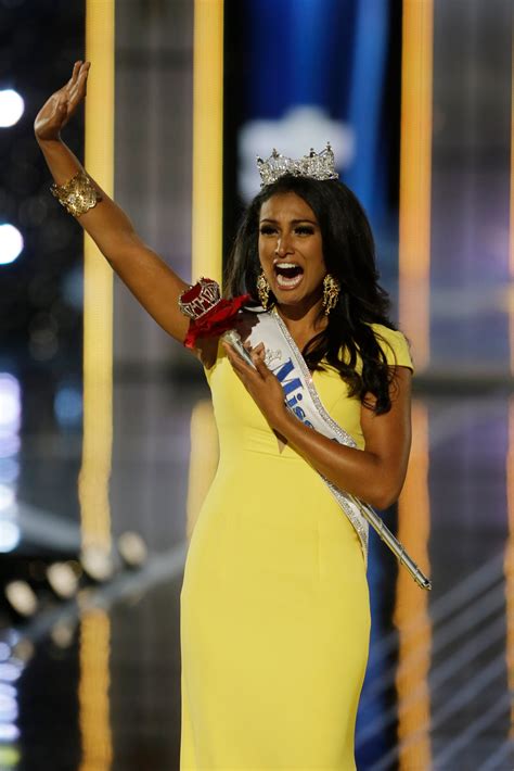 Miss America Crowns 2014 Winner